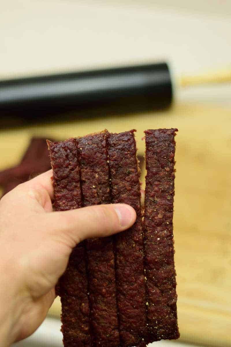 Like an easier chew to your jerky? This ground beef jerky has the flavor and an easy bite making it the perfect energy snack! | Jerkyholic.com