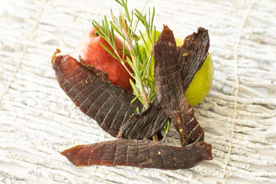Venison jerky with pear and rosemary